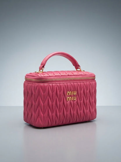 miu miu matelassé leather vanity cosmetic case, pink quilted top-handle bag